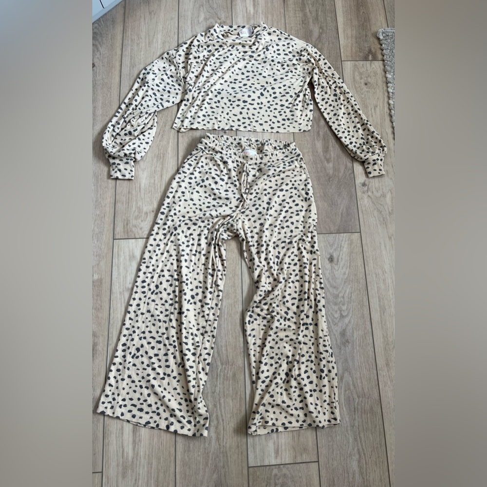 Beach riot crop sweat set
